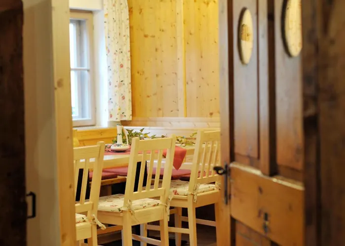 ゲストハウス Kolping-ferienhaus ハウス・イム・エンスタール